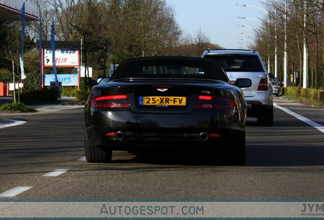 Aston Martin DB9 Volante