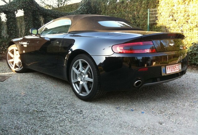 Aston Martin V8 Vantage Roadster