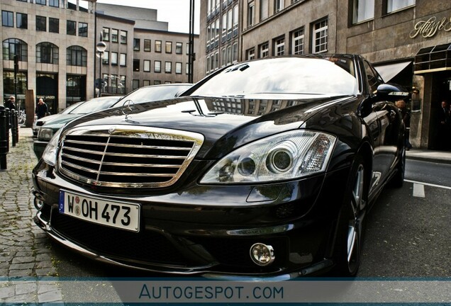 Mercedes-Benz S 65 AMG V221