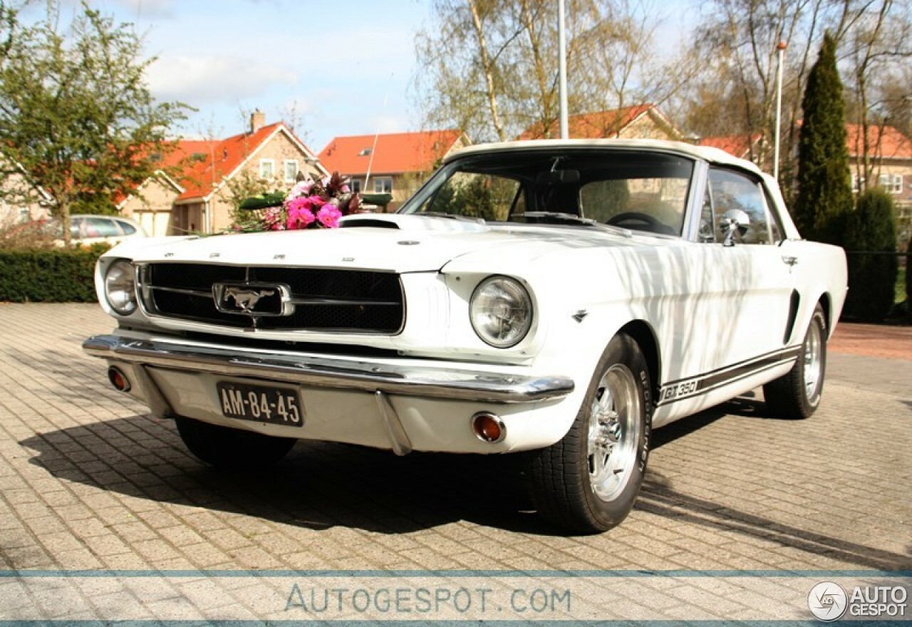 Ford Mustang Shelby G.T. 350 Convertible