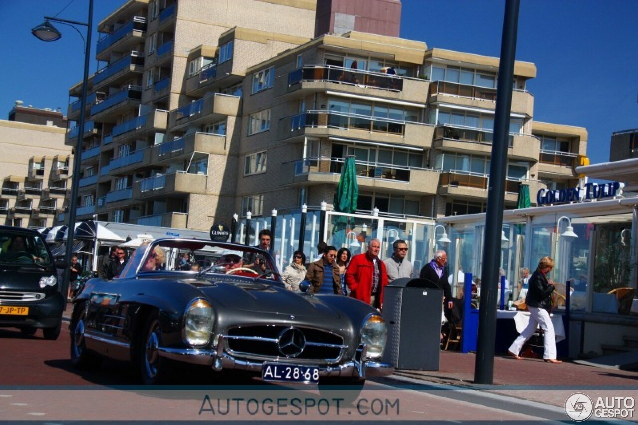 Mercedes-Benz 300SL Roadster