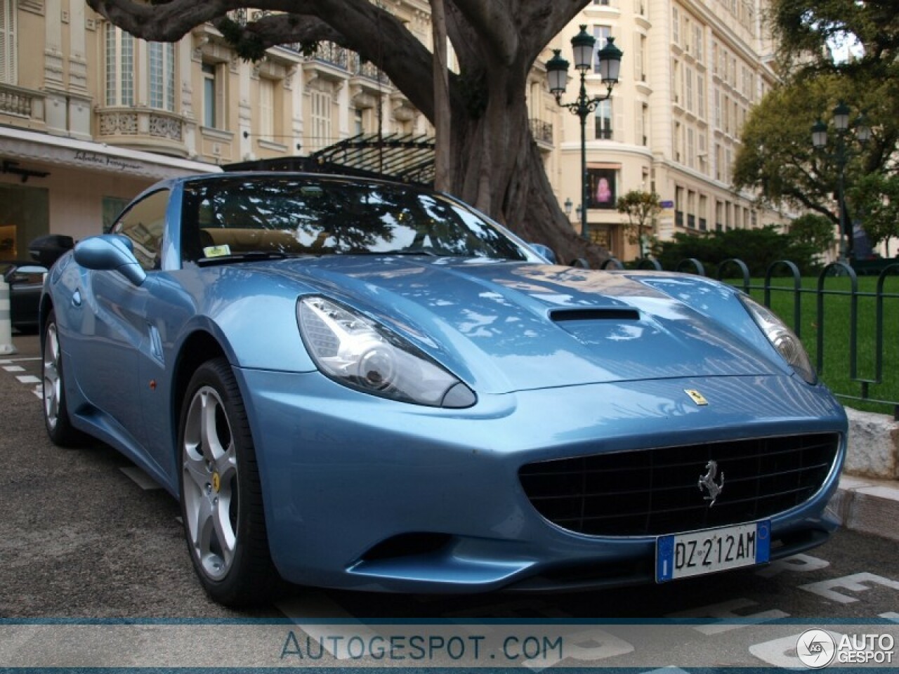 Ferrari California