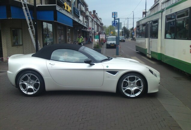 Alfa Romeo 8C Spider