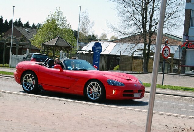 Dodge Viper SRT-10 Roadster 2003