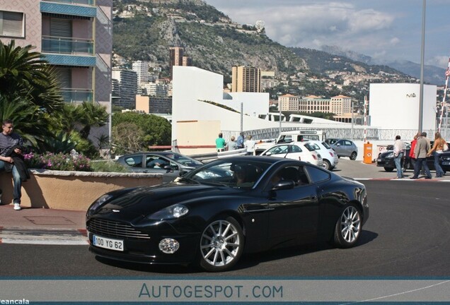 Aston Martin Vanquish S