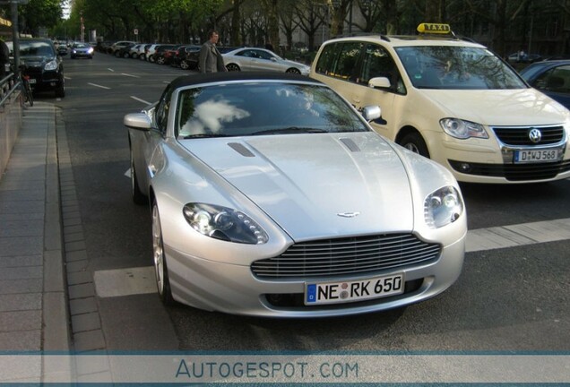 Aston Martin V8 Vantage Roadster