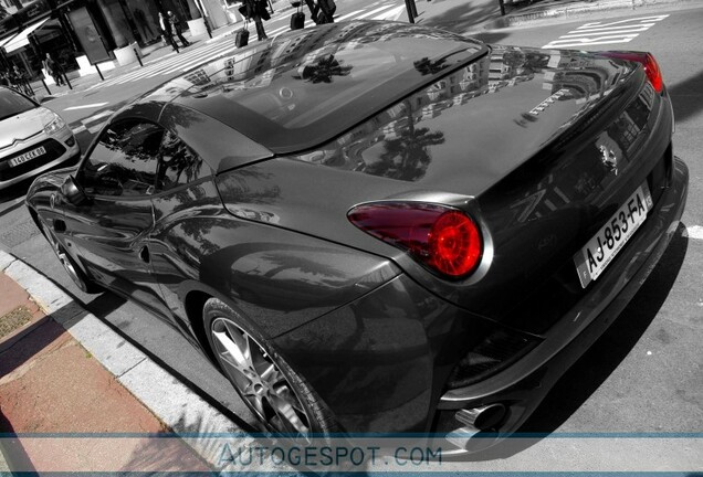 Ferrari California