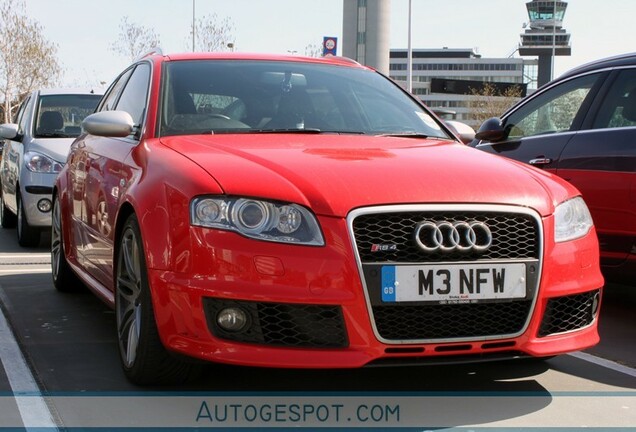 Audi RS4 Avant B7