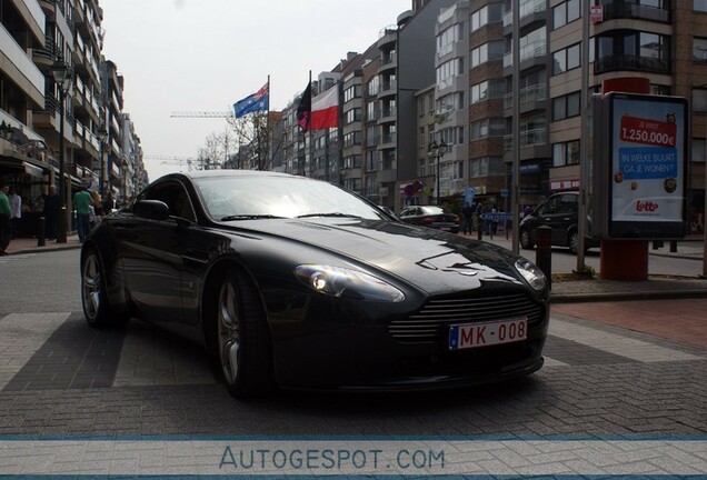 Aston Martin V8 Vantage Prodrive