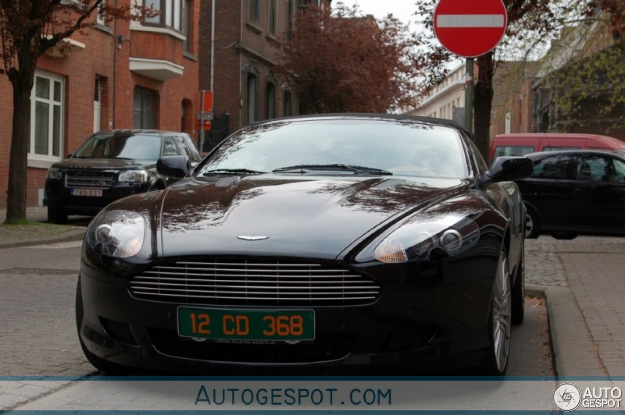 Aston Martin DB9 Volante