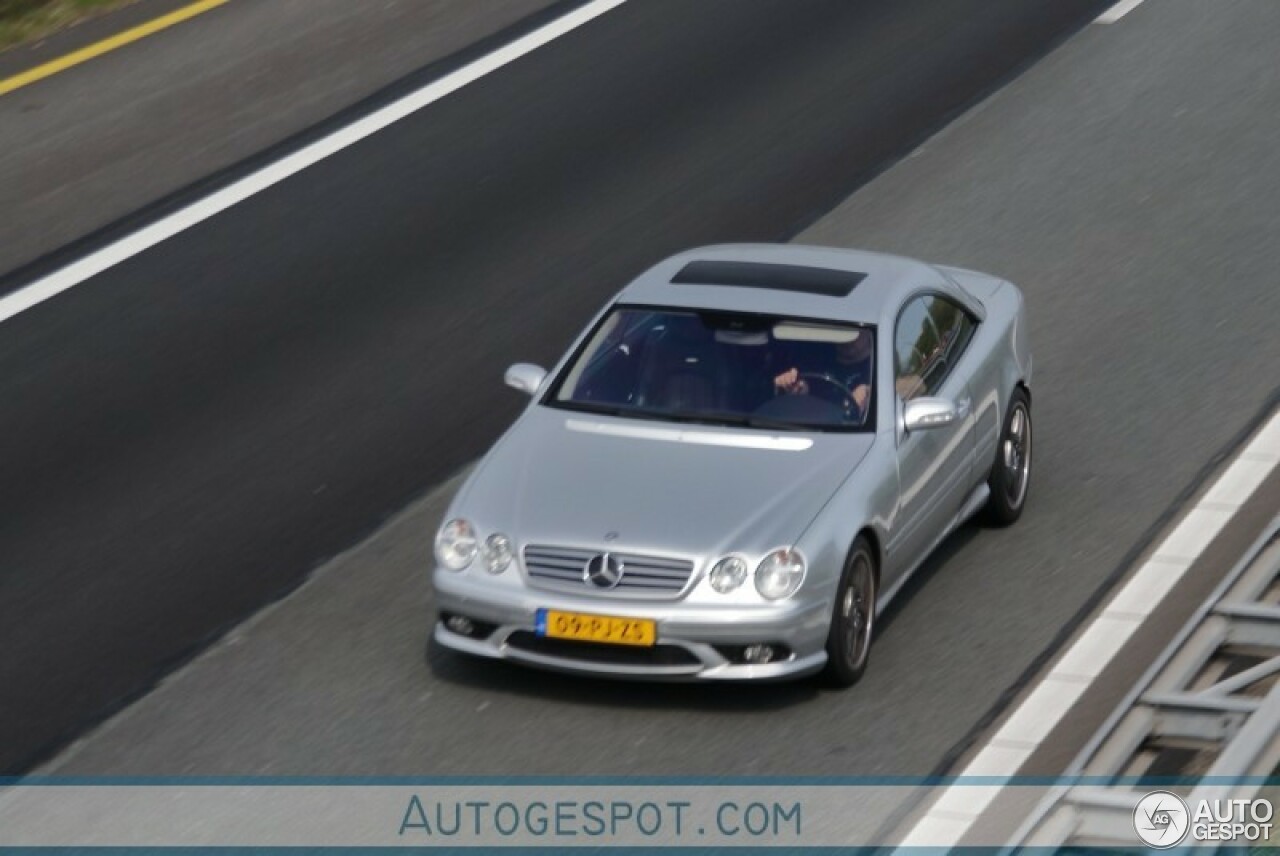 Mercedes-Benz CL 65 AMG C215