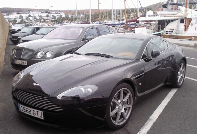 Aston Martin V8 Vantage