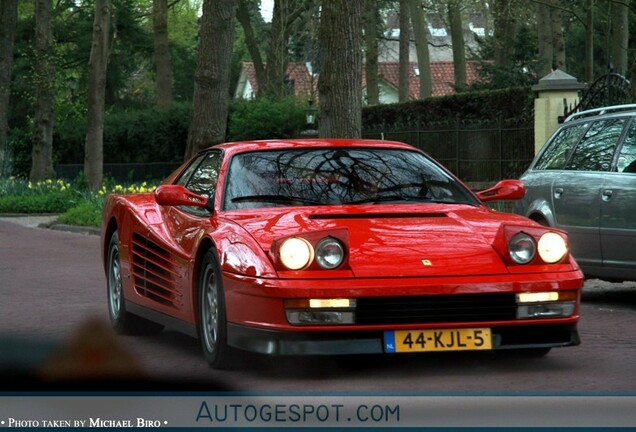 Ferrari Testarossa