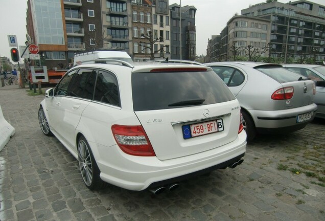 Mercedes-Benz C 63 AMG Estate