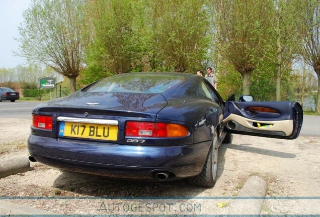 Aston Martin DB7