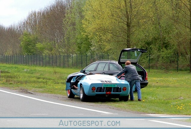 Ford GT40