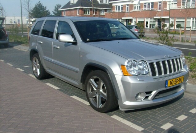 Jeep Grand Cherokee SRT-8 2005