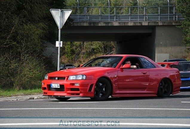 Nissan Skyline R34 GT-R V-Spec