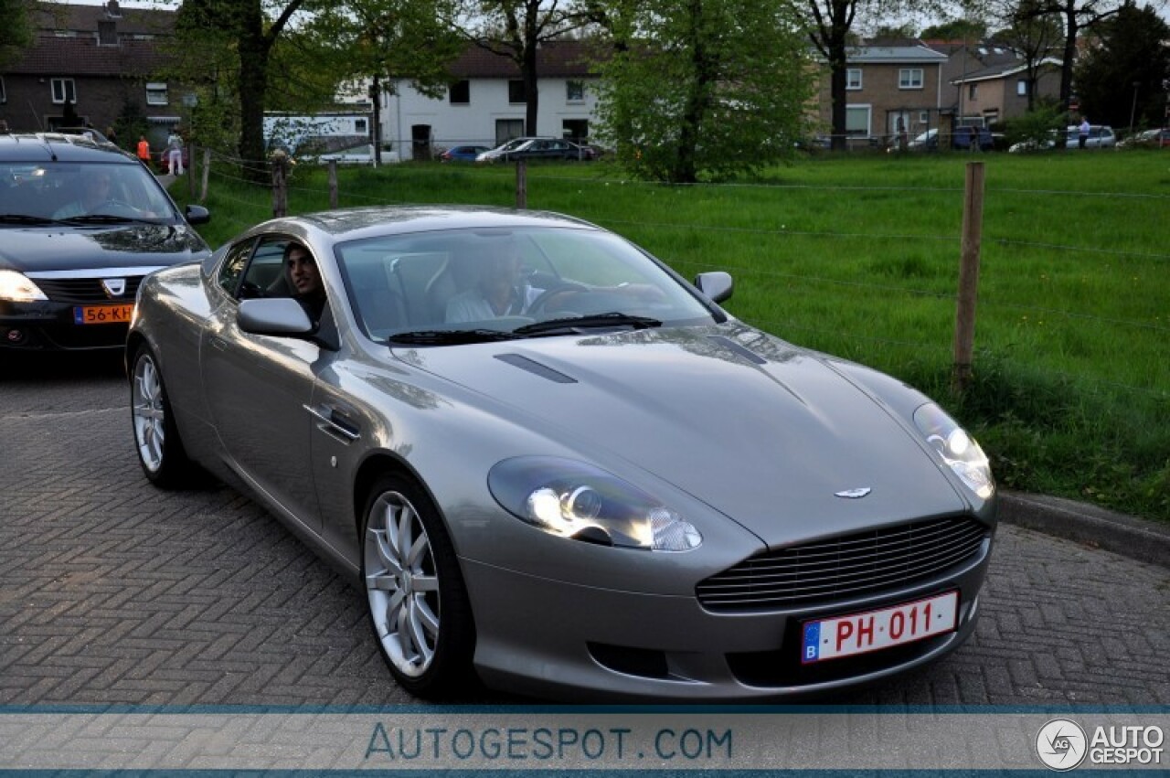 Aston Martin DB9