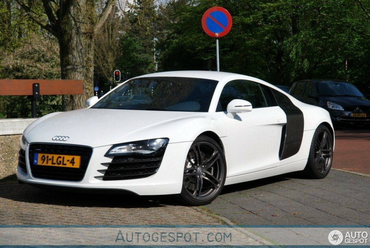 Audi R8