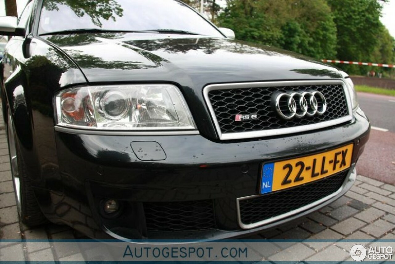 Audi RS6 Avant C5