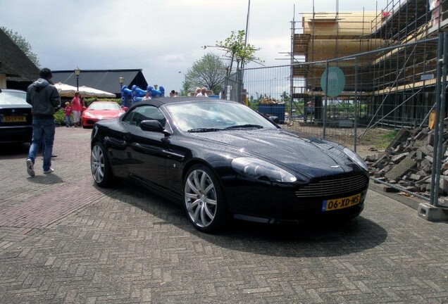 Aston Martin DB9 Volante