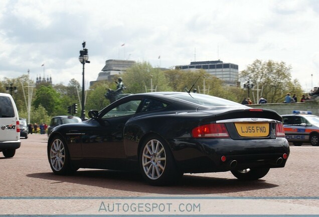 Aston Martin Vanquish S