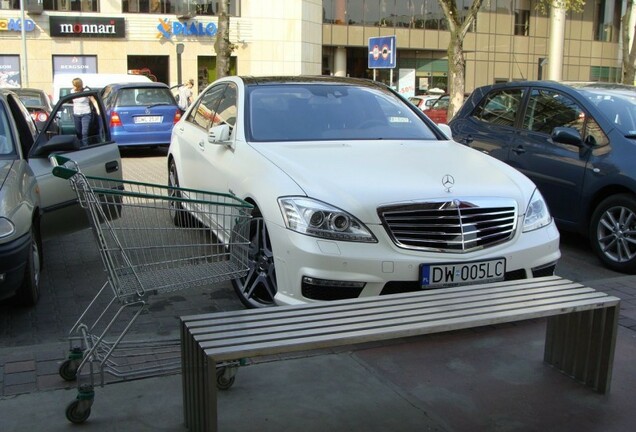 Mercedes-Benz S 63 AMG W221 2010