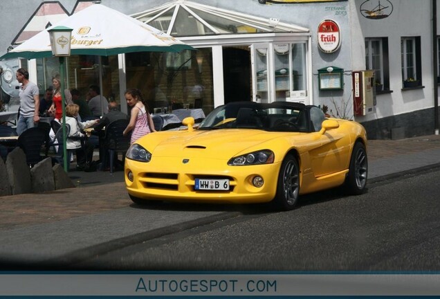 Dodge Viper SRT-10 Roadster 2003