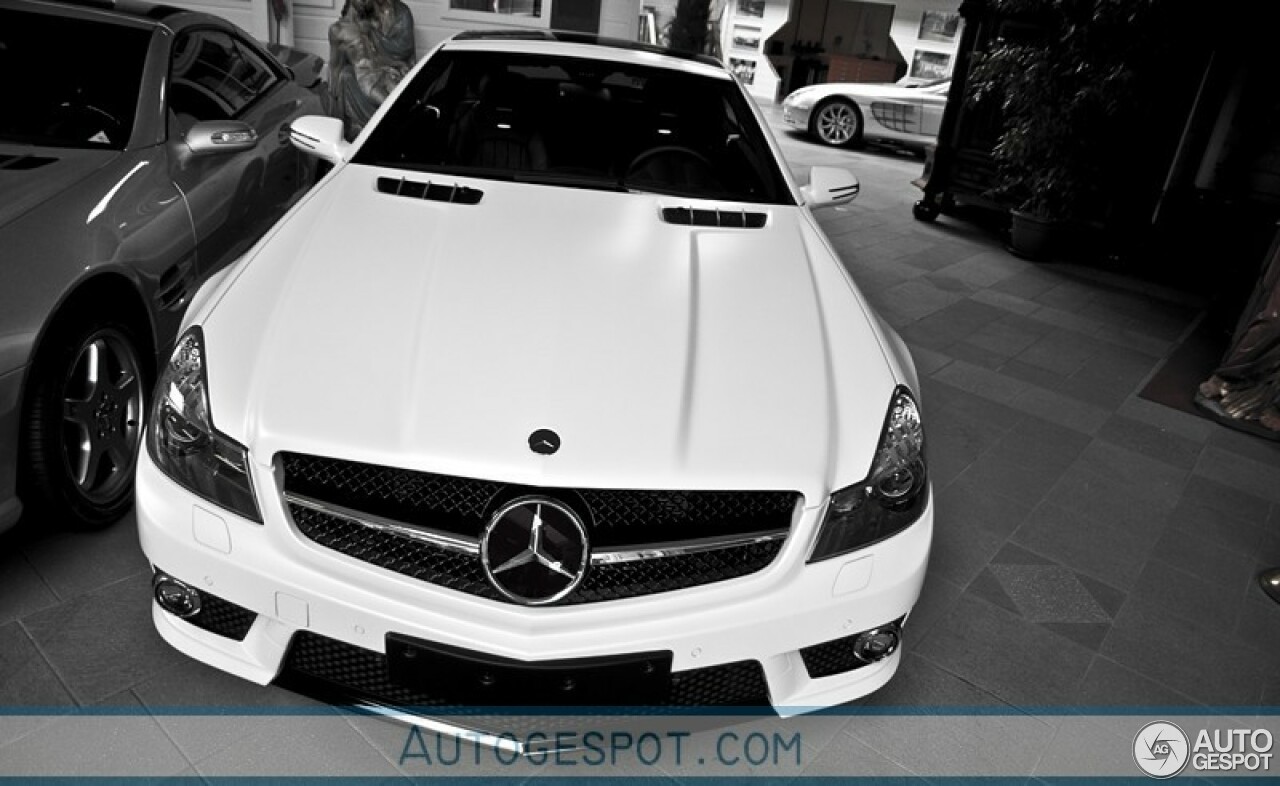 Mercedes-Benz SL 63 AMG Edition IWC