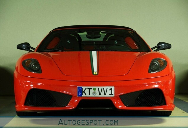 Ferrari Scuderia Spider 16M