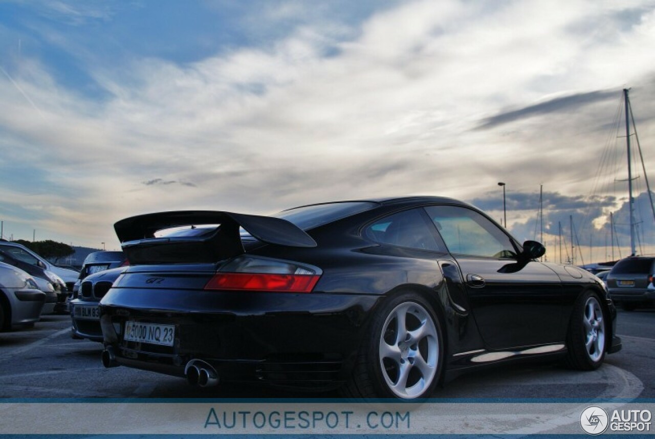 Porsche 996 GT2