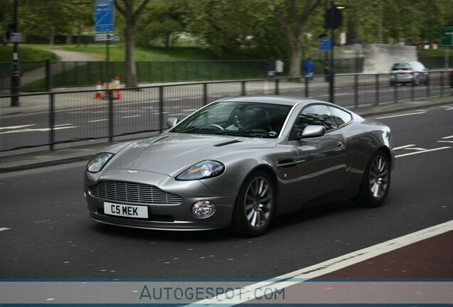 Aston Martin Vanquish