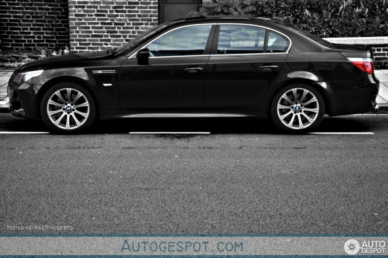 BMW M5 E60 2005