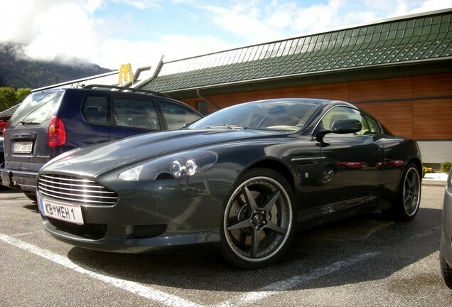 Aston Martin DB9