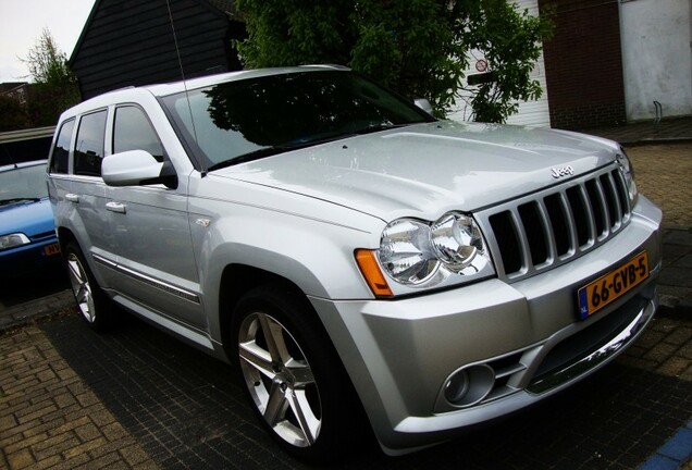 Jeep Grand Cherokee SRT-8 2005