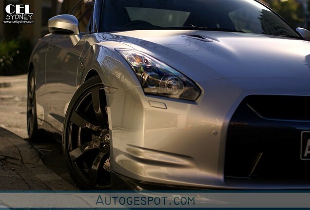 Nissan GT-R