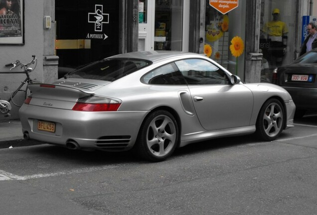 Porsche 996 Turbo