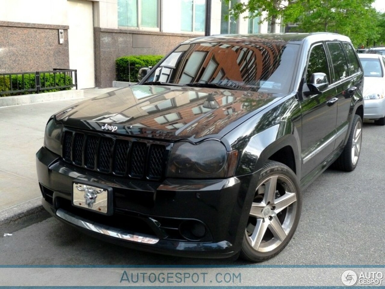 Jeep Grand Cherokee SRT-8 2005