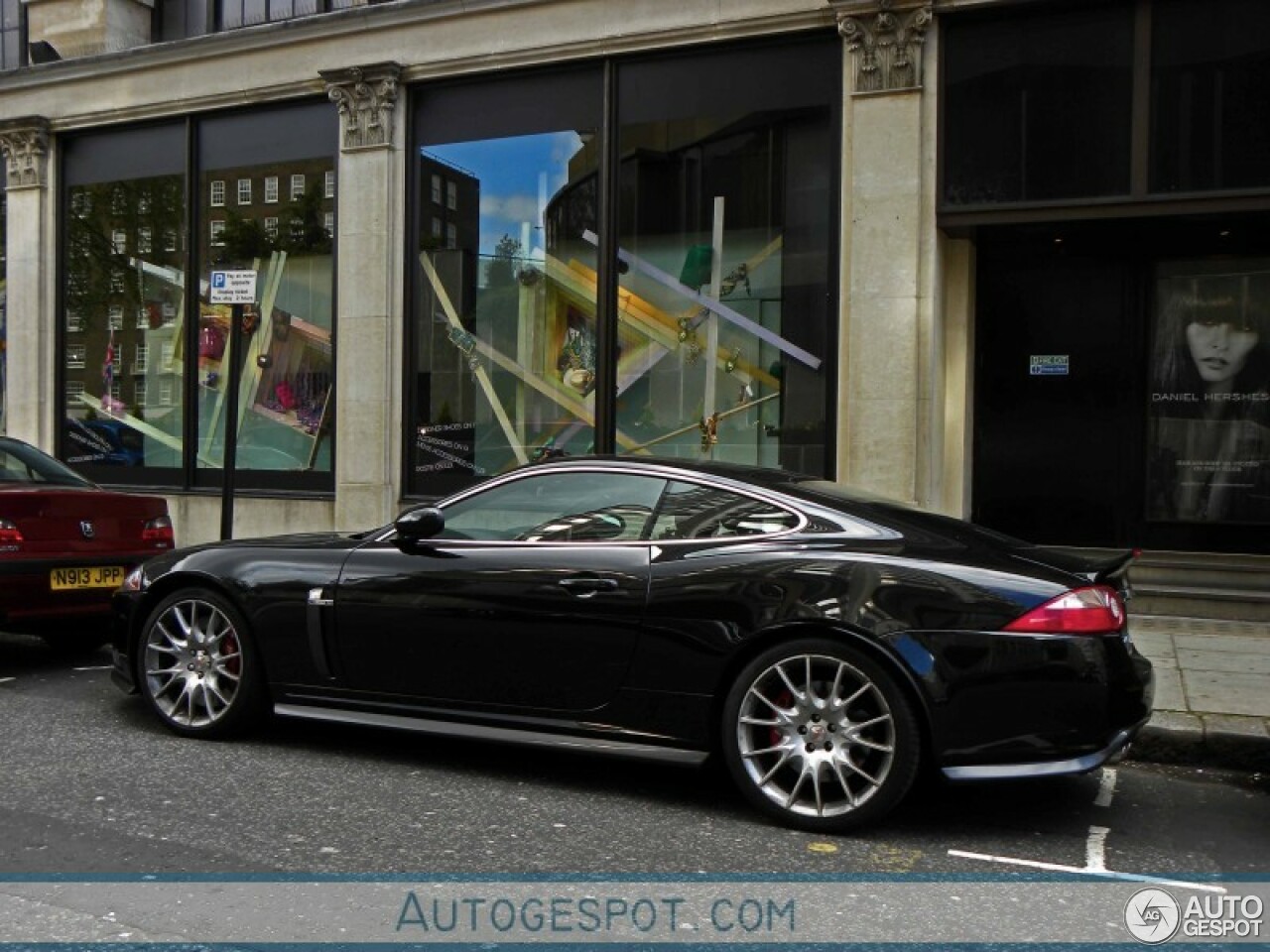 Jaguar XKR-S