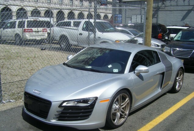 Audi R8