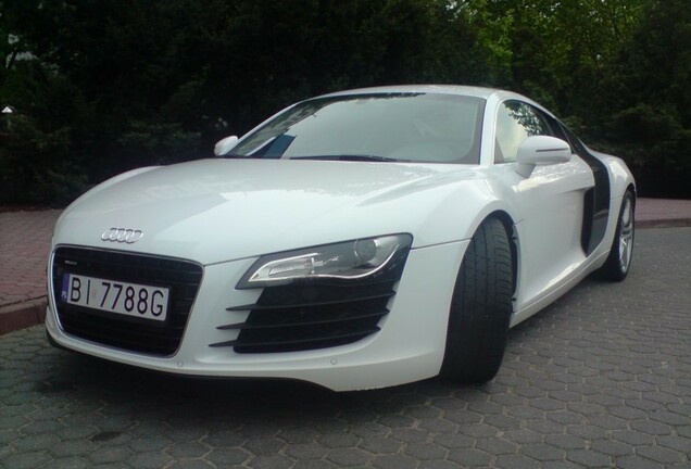 Audi R8