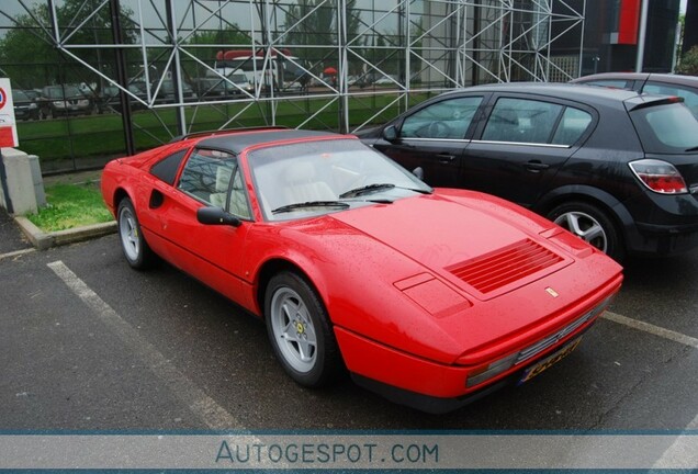 Ferrari 328 GTS