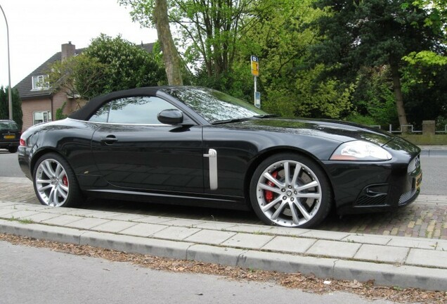 Jaguar XKR Convertible 2006