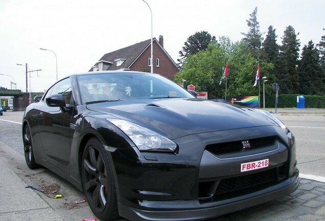 Nissan GT-R