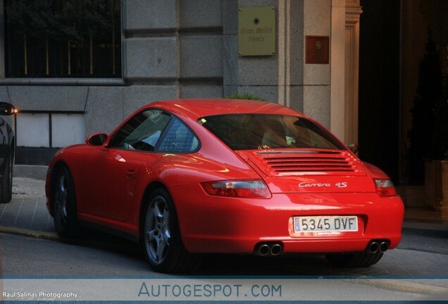 Porsche 997 Carrera 4S MkI