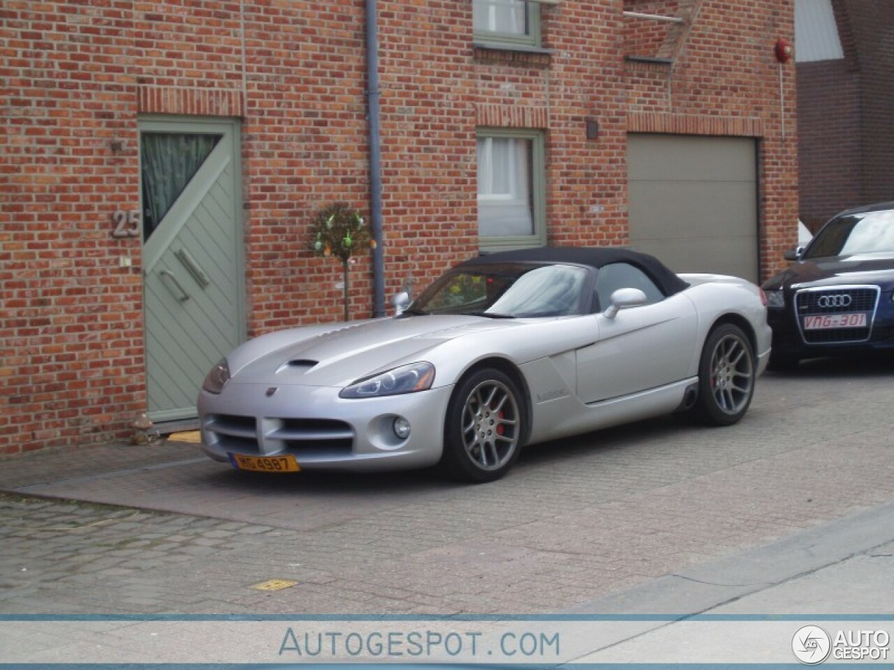 Dodge Viper SRT-10 Roadster 2003