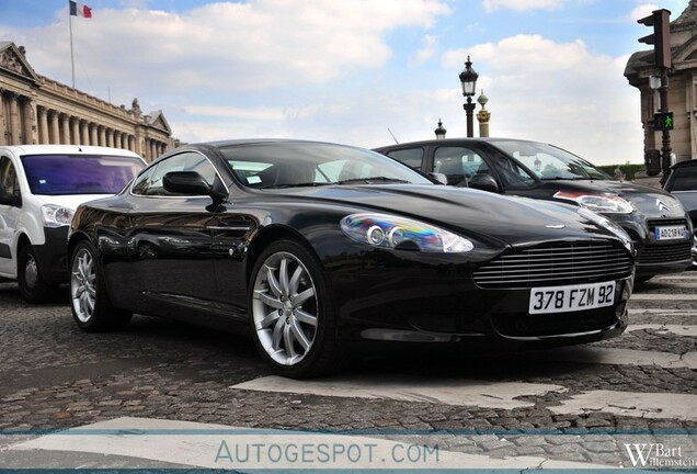 Aston Martin DB9