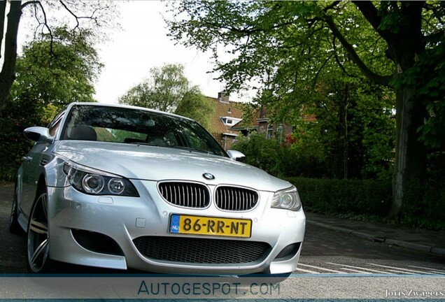 BMW M5 E60 2005