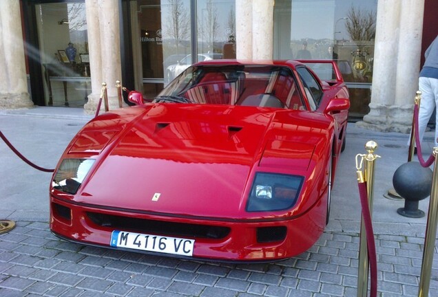 Ferrari F40